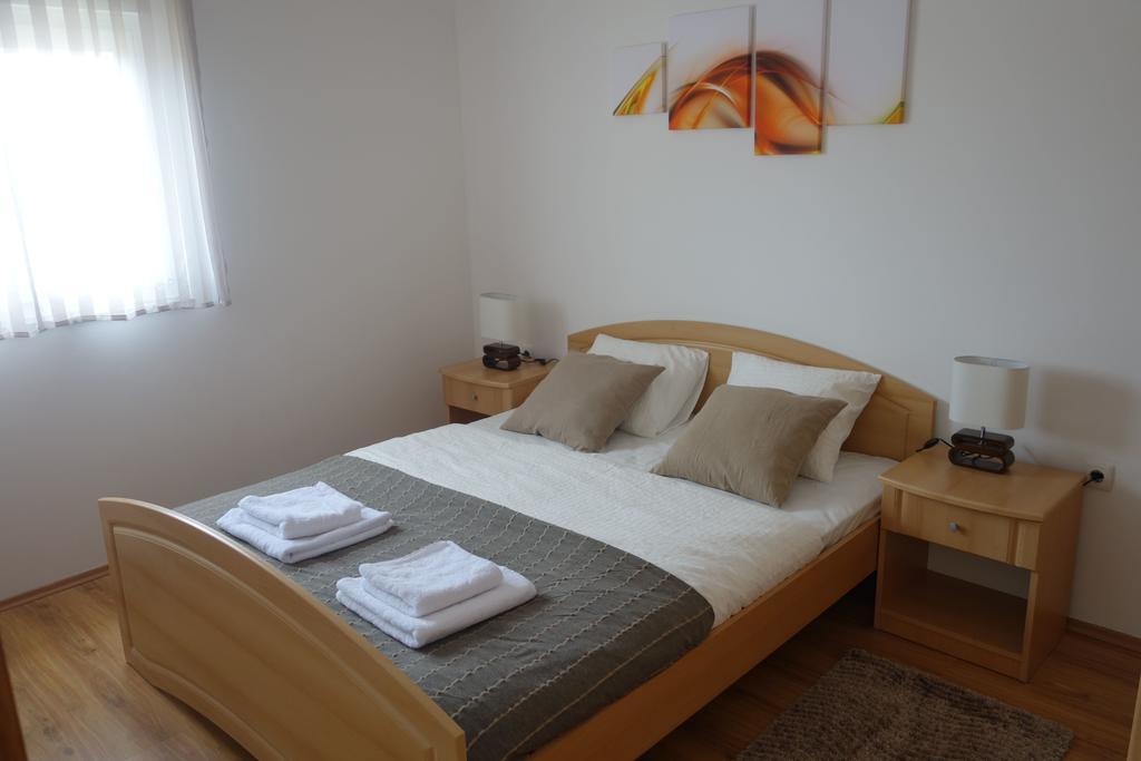 Apartments Soldinn Privlaka  Room photo